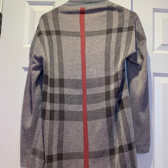 Staccato Cardigan -Size M/L - Picture 3 of 7